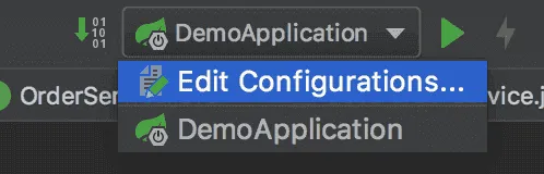 IDEA 우측 상단에서 Edit Configurations를 클릭하자.